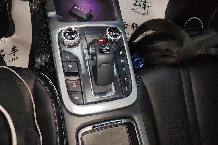 坦克300 2023款 城市版 2.0T 很有型中控内饰18