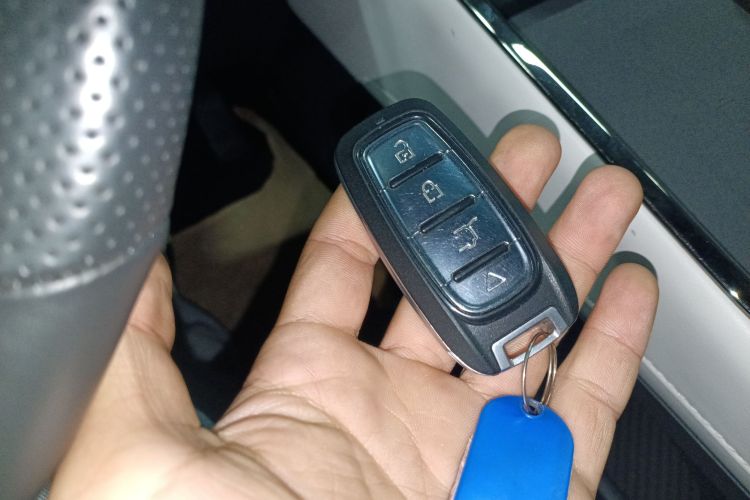 捷途山海L6 2024款 1.5TD DHT ULTRA中控内饰11