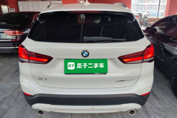 宝马X1 2021款 sDrive25Li 领先型车身外观6004