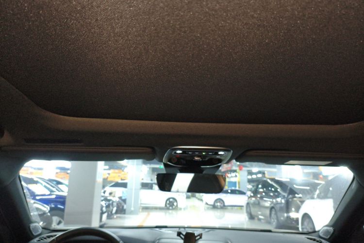 领克02 2021款 2.0TD 自动两驱劲 冠军版中控内饰22