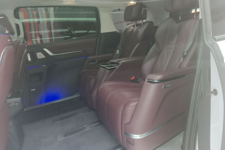 别克 世纪 2023款 2.0T 六座蕴世版中控内饰21