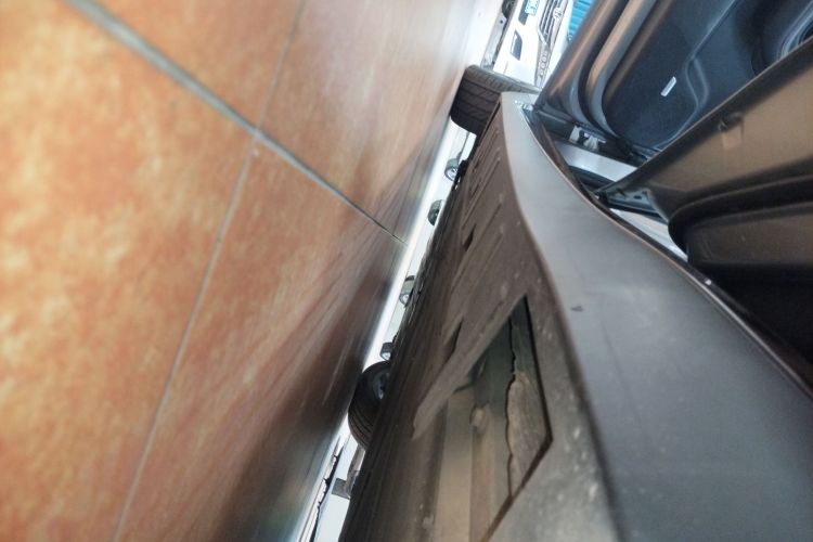 小鹏P7 2022款 480N+局部细节9002