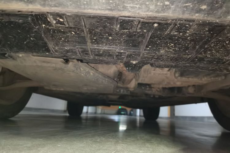 奔驰GLA 2019款 GLA 200 时尚型局部细节9008