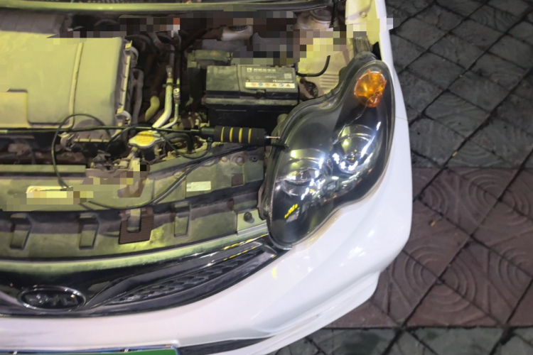 比亚迪F0 2015款 1.0L AMT 铉酷型局部细节9007