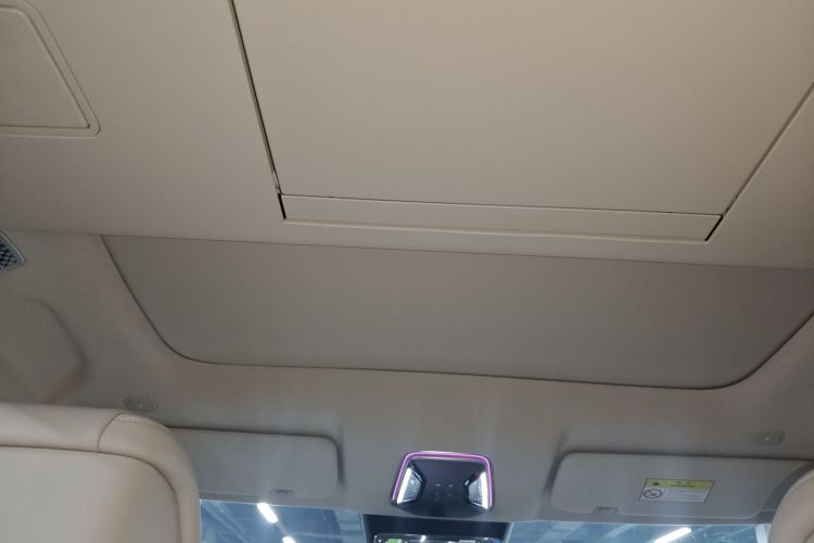 腾势N9 2025款 旗舰型中控内饰22