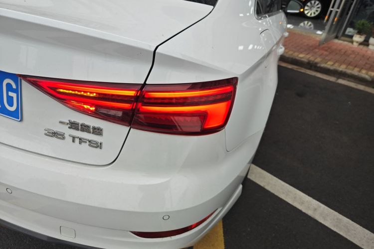 奥迪A3 2020款 Limousine 35 TFSI 时尚型 国VI车身外观9