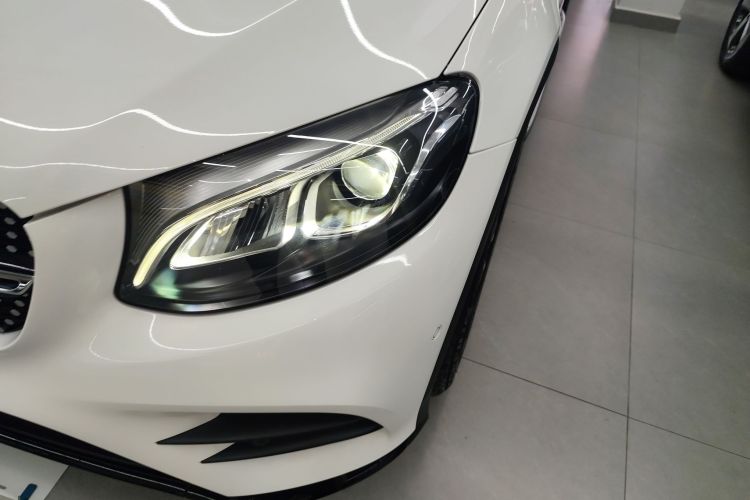 奔驰GLC轿跑 2019款 改款 GLC 260 4MATIC 轿跑SUV局部细节36