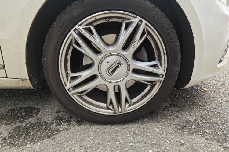 观致3 2016款 两厢 1.6T 自动致臻型车身外观10