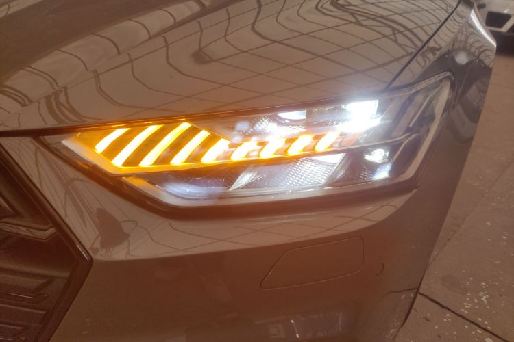 奥迪A7 2024款 45 TFSI 臻选型局部细节36