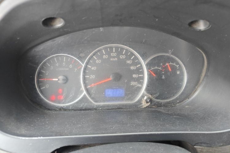 五菱汽车 五菱宏光 2014款 1.5L S标准型中控内饰14