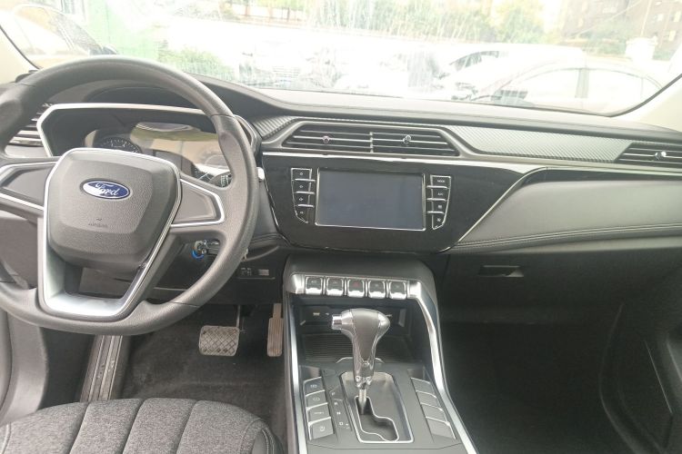 福特 领界 2019款 EcoBoost 145 CVT精领型 国VI中控内饰16