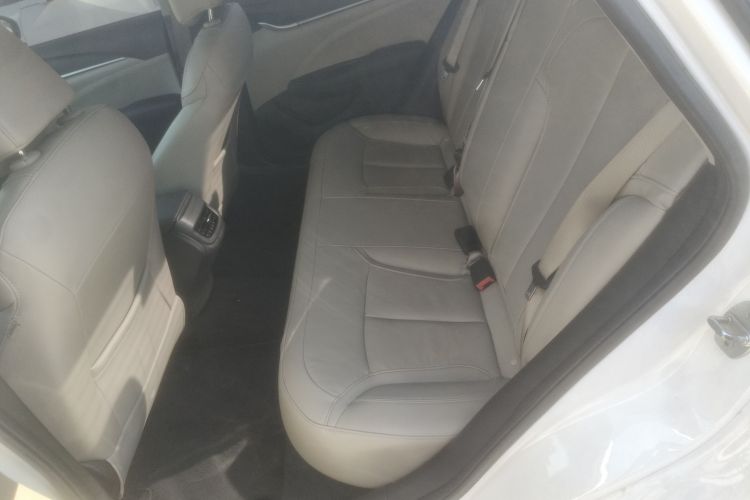 别克 英朗 2018款 15T 双离合精英型 国V中控内饰21