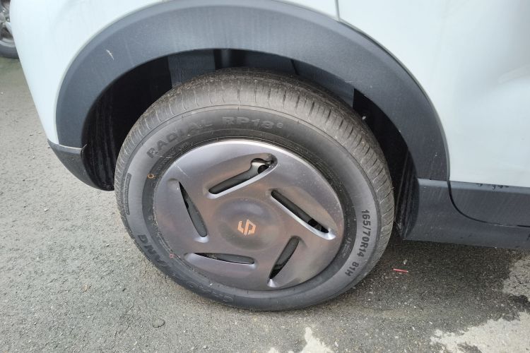 零跑汽车 零跑T03 2024款 200轻享版车身外观56