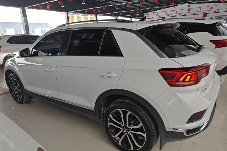 大众 T-ROC探歌 2020款 280TSI DSG两驱舒适型车身外观4