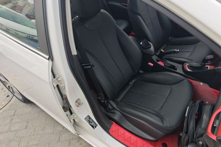 别克 英朗 2019款 18T 自动互联精英型 国V局部细节41