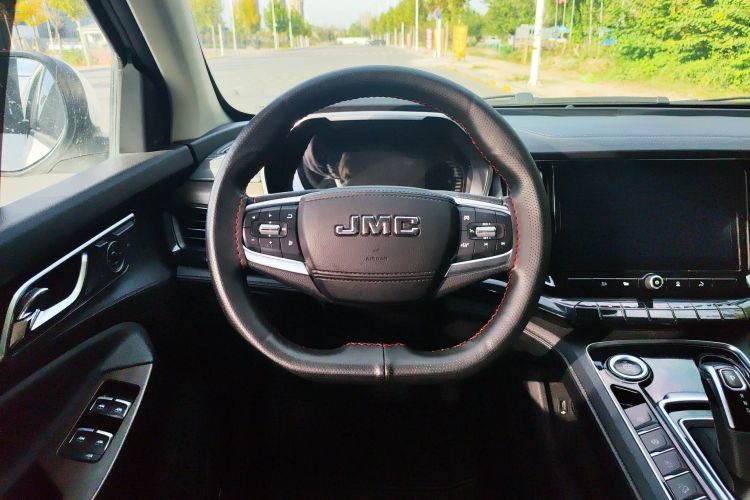 江铃 域虎9 2019款 2.0T自动汽油两驱舒享型局部细节13