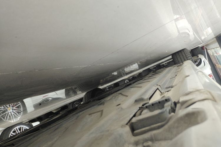 奔驰C级(进口) 2021款 C 200 轿跑车局部细节9002