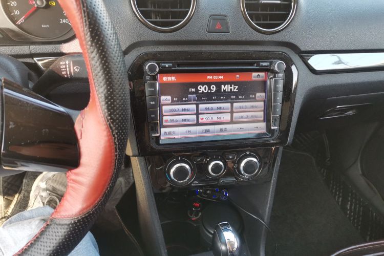 大众 捷达 2015款 质惠版 1.6L 自动时尚型中控内饰16