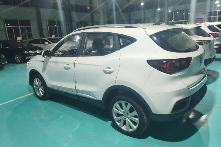 名爵ZS 2017款 1.5L 手动精英版车身外观4