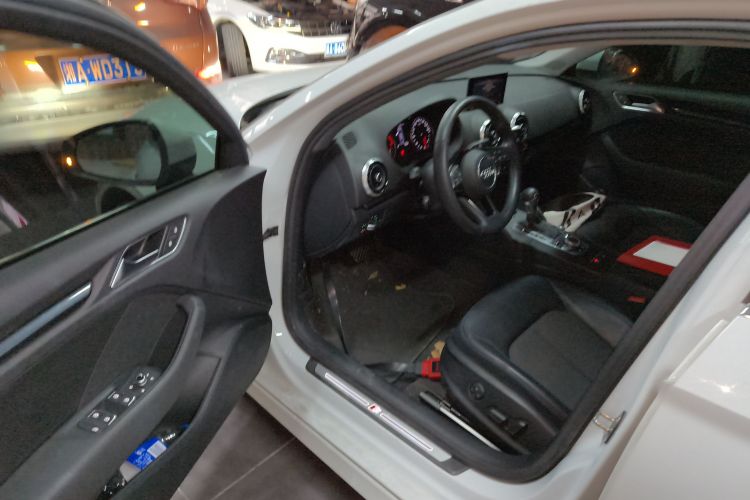 奥迪A3 2020款 Limousine 35 TFSI 时尚型 国VI中控内饰20