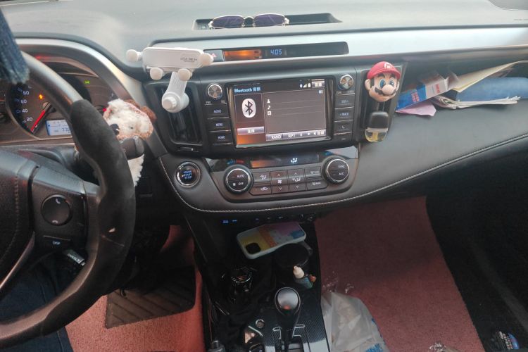 丰田 RAV4荣放 2019款 2.0L CVT两驱舒适版 国VI中控内饰16