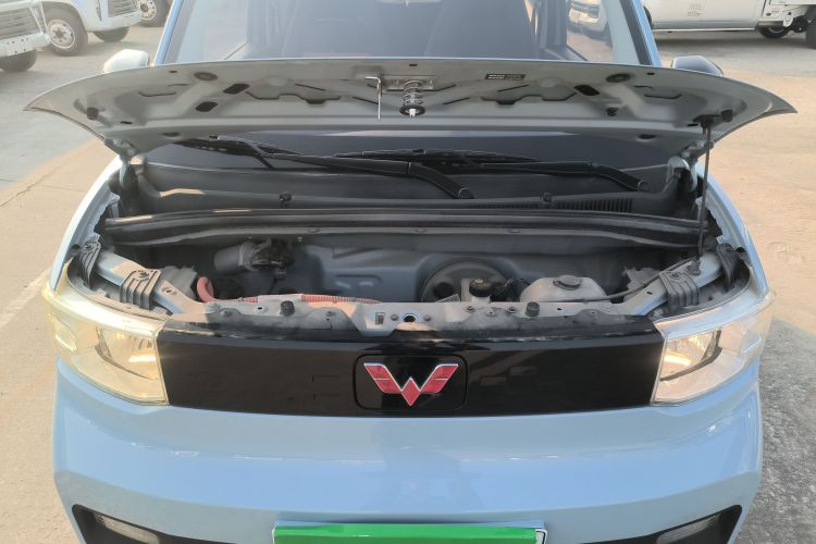 五菱汽车 宏光MINIEV 2020款 轻松款 三元锂机舱底盘24