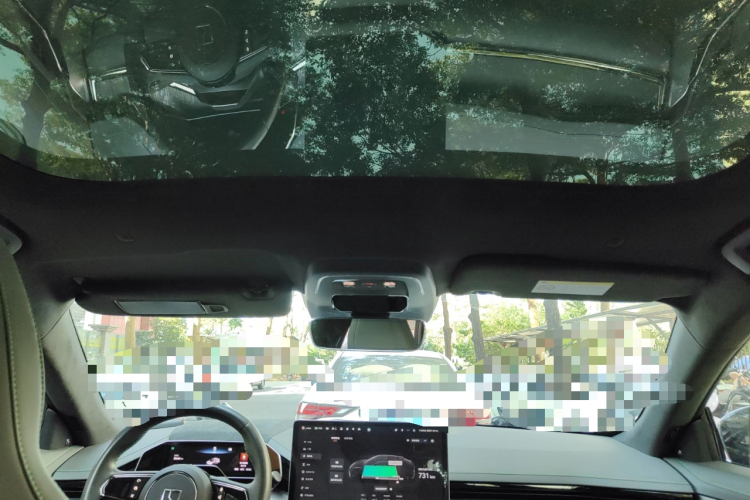 极氪001 2023款 WE版 100kWh局部细节22