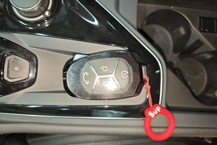 领克03 2021款 2.0TD 自动劲 冠军版中控内饰7001