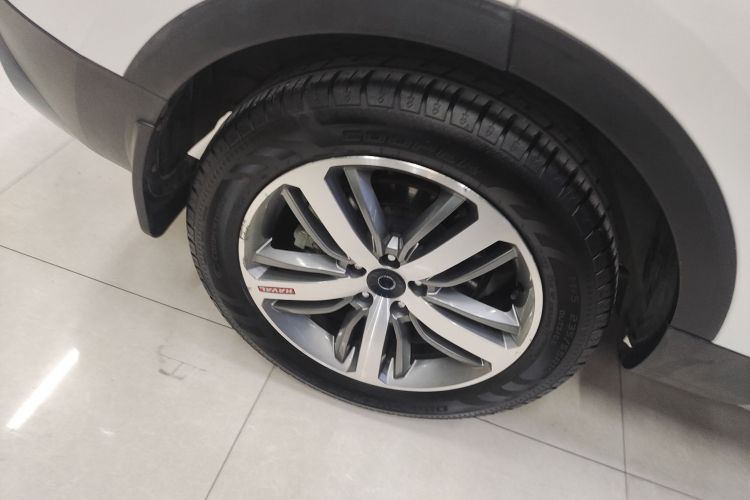 哈弗H6 2017款 红标 2.0T 自动两驱智尚型车身外观6008