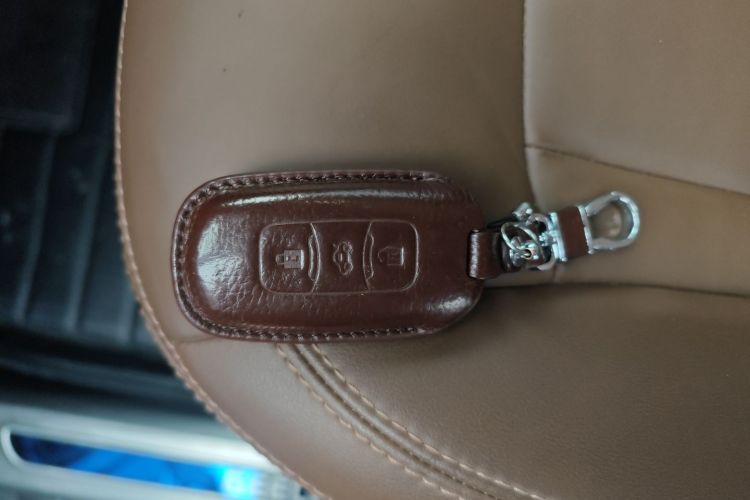 吉利汽车 博越 2016款 1.8TD 自动智尊型中控内饰11