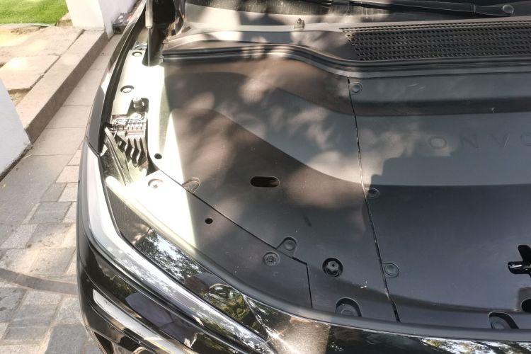 乐道L60 2024款 60kWh 后驱版局部细节9006