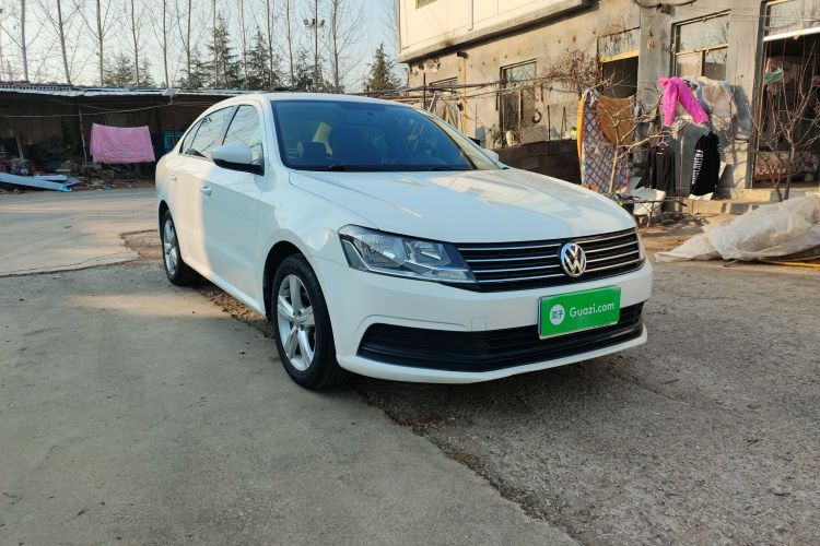 大众 朗逸 2018款 经典 1.5L 自动风尚版 国VI车身外观3