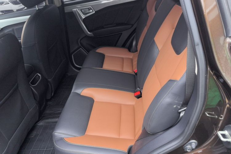 吉利汽车 远景X6 2016款 1.3T CVT豪华型中控内饰7004