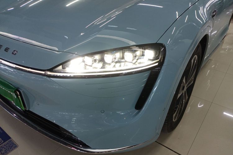 鸿蒙智行 智界R7 2025款 增程 251km Max局部细节36