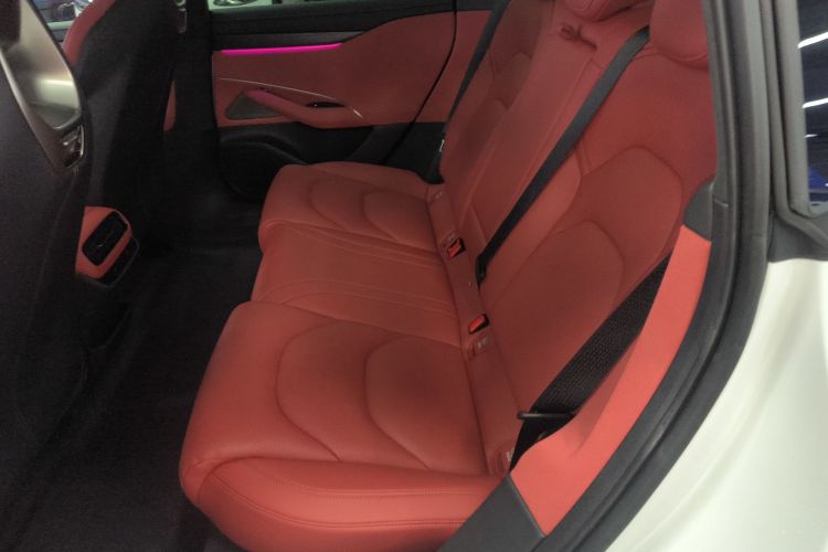 小米汽车 小米SU7 2024款 四驱超长续航高阶智驾Max版中控内饰7004