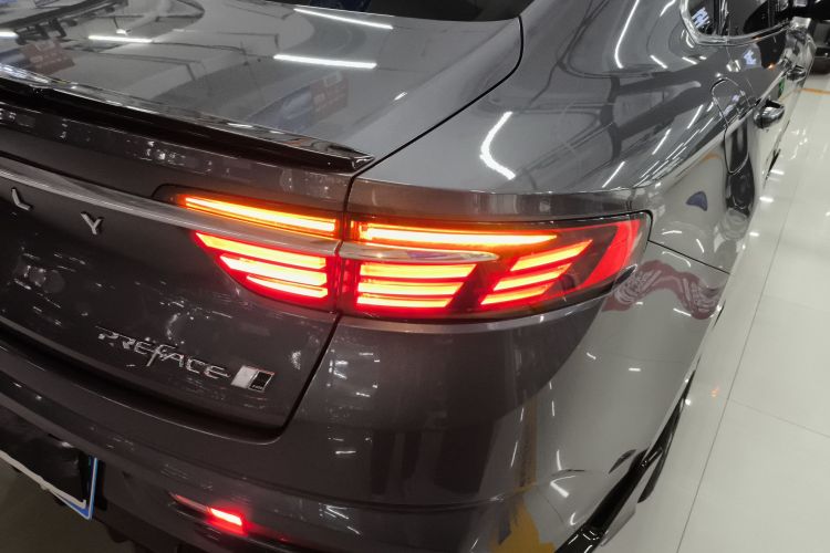 吉利汽车 星瑞 2025款 东方曜 2.0TD 望月版车身外观9