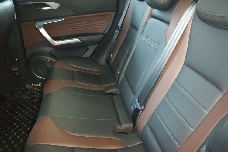 魏牌 VV5 2020款 1.5T 两驱智先锋中控内饰21