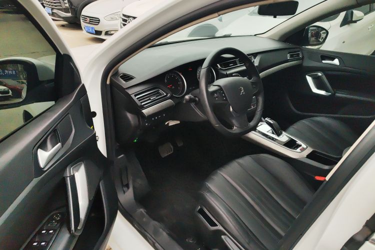 标致408 2020款 230THP 十周年质臻版中控内饰20