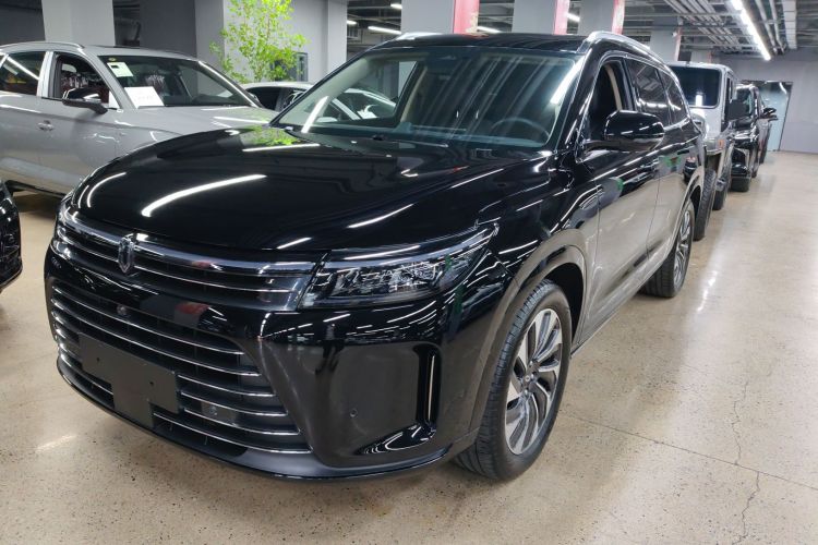 鸿蒙智行 问界M7 2024款 1.5T 后驱Plus版 5座车身外观1