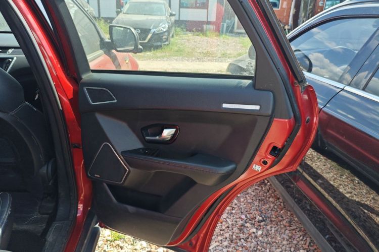 陆风X7 2015款 2.0T 全景尊贵版中控内饰7006