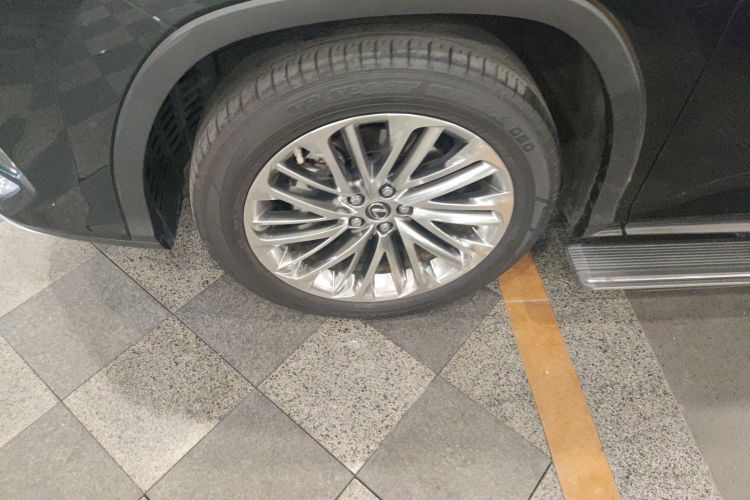 雷克萨斯RX 2020款 450hL 四驱醇享版7座车身外观6007