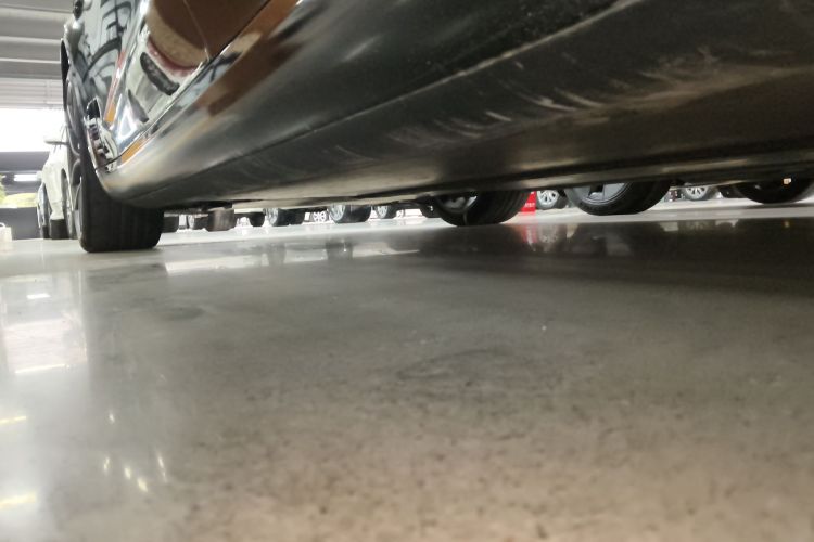 特斯拉 Model 3 2022款 Performance高性能全轮驱动版局部细节9002