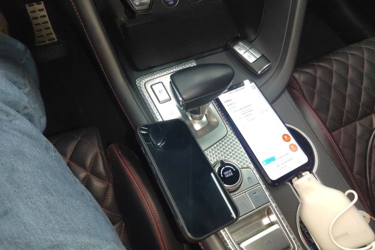 捷尼赛思G70 2021款 2.0T 四驱旗舰型中控内饰18