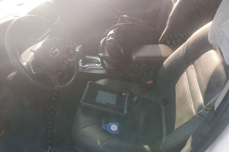 广汽传祺 传祺GS4 2015款 200T G-DCT豪华版中控内饰19