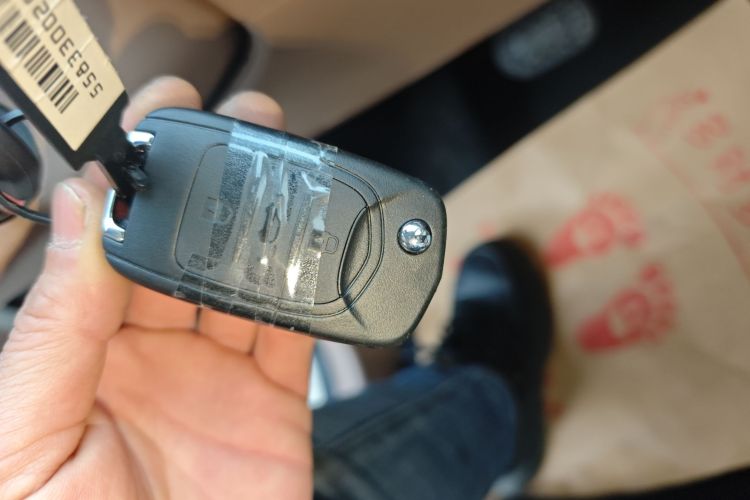 五菱汽车 宏光MINIEV 2025款 四门版 进阶款中控内饰11