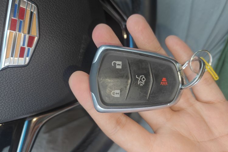 凯迪拉克ATS-L 2017款 28T 时尚型中控内饰7001