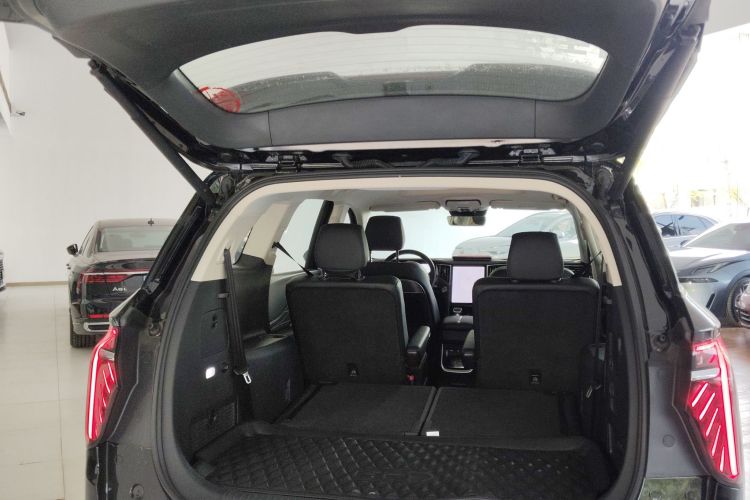 红旗HS7 PHEV 2024款 2.0T PHEV 四驱旗畅版 6座局部细节23