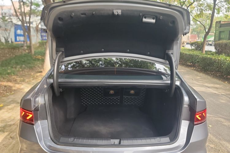 比亚迪 秦PLUS 2024款 荣耀版 EV 420KM领先型局部细节23