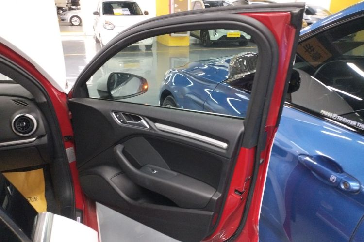 奥迪A3 2019款 Limousine 35 TFSI 风尚型 国VI中控内饰42