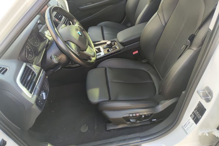 宝马1系 2017款 118i 运动型局部细节19